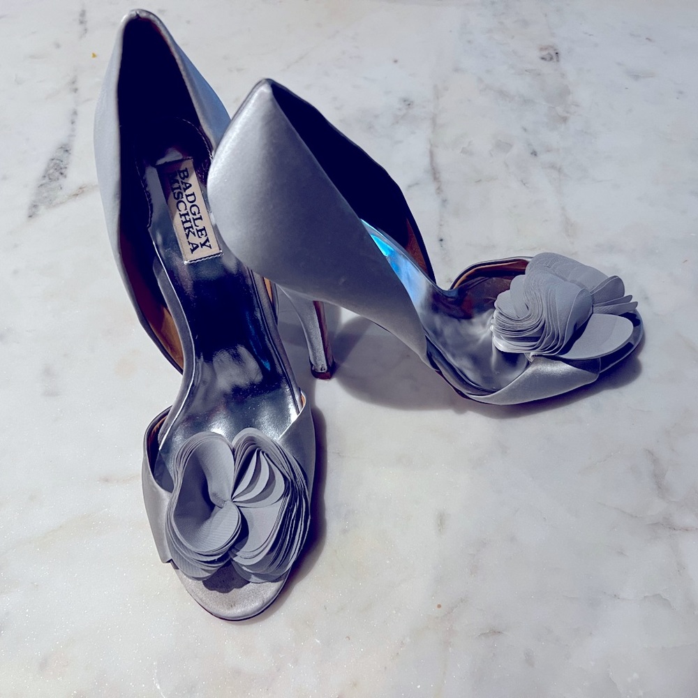 Badgley Mischka pumps with floral appliqué